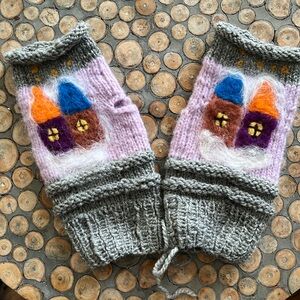 One of a kind, handmade knitted mittens with felted design. 100% wool.